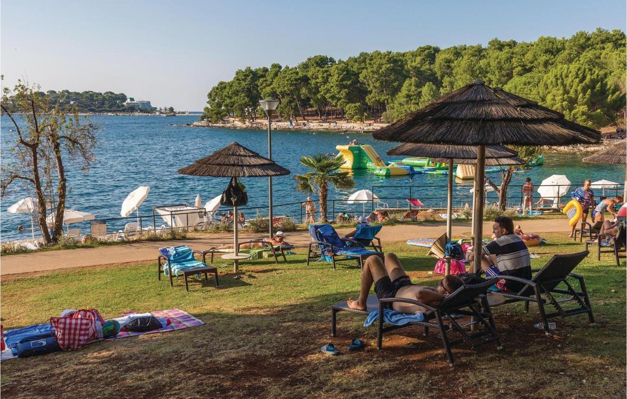 Beautiful Apartment In Porec With Wifi Bagian luar foto