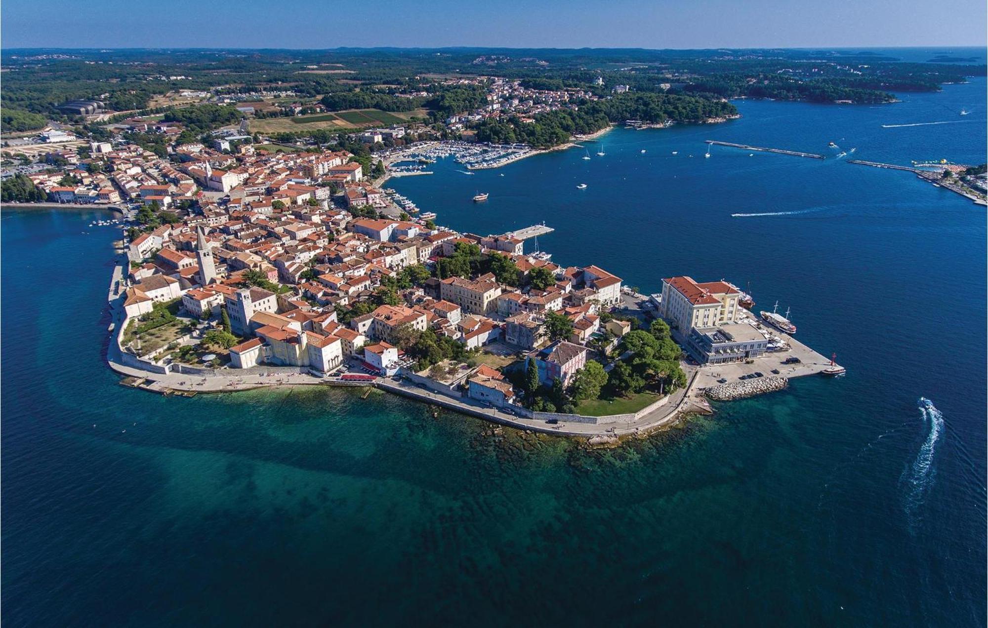 Beautiful Apartment In Porec With Wifi Bagian luar foto
